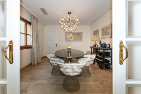 Willa w Bendinat, Mallorca, Hiszpania 5 sypialni, 497 mkw. nr 149270 – zdjęcie 11