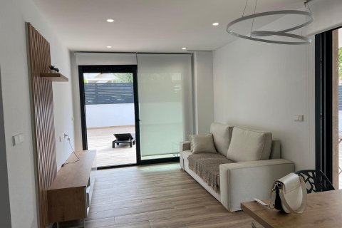 Huoneisto vuokrattavana Los Arenales Del Sol, Alicante, Espanja, 2 makuuhuonetta, 150 m2 No. 138940 - kuva 6