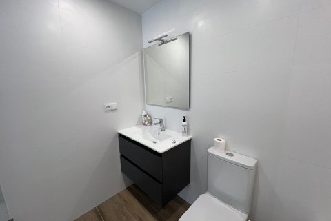 Huoneisto vuokrattavana Los Arenales Del Sol, Alicante, Espanja, 2 makuuhuonetta, 150 m2 No. 138940 - kuva 23
