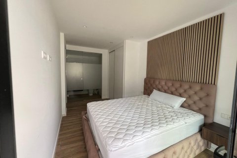 Huoneisto vuokrattavana Los Arenales Del Sol, Alicante, Espanja, 2 makuuhuonetta, 150 m2 No. 138940 - kuva 16