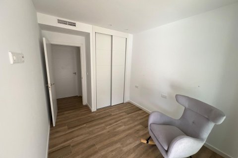 Huoneisto vuokrattavana Los Arenales Del Sol, Alicante, Espanja, 2 makuuhuonetta, 150 m2 No. 138940 - kuva 21