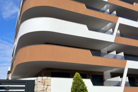 Lägenhet för uthyrning i Los Arenales Del Sol, Alicante, Spanien 2 sovrum, 150 kvm. Nr. 138940 - foto 6