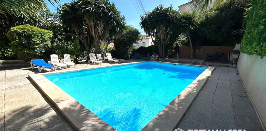 Apartamento en Palma de Mallorca, Mallorca, España 4 dormitorios, 120 m2 No. 166316