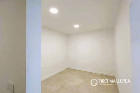 Apartamento en venta en Palma de Mallorca, Mallorca, España 4 dormitorios, 120 m2 No. 166316 - foto 11