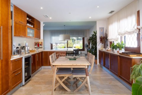 Villa in vendita a Cabrils, Barcelona, Spagna 6 camere da letto, 1157 mq. N° 166319 - foto 15