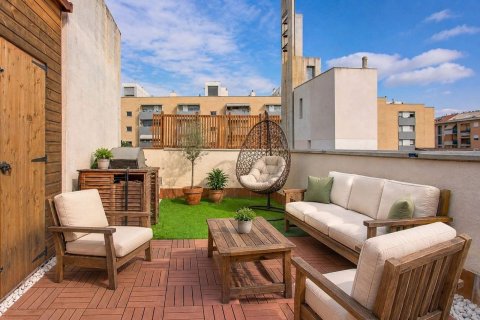 Huoneisto Barcelona, Espanja 2 makuuhuonetta, 83 m2 No. 194529