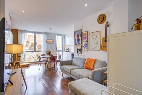 Huoneisto myytävänä Barcelona, Espanja, 2 makuuhuonetta, 83 m2 No. 194529 - kuva 27
