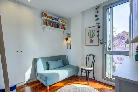 Huoneisto myytävänä Barcelona, Espanja, 2 makuuhuonetta, 83 m2 No. 194529 - kuva 19