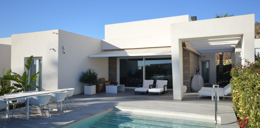 Villa in Algorfa, Alicante, Spain 3 bedrooms, 132 sq.m. No. 155518