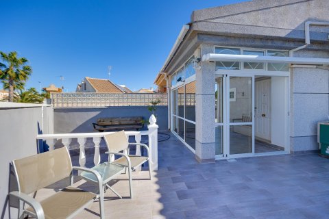 Villetta a schiera in vendita a Torrevieja, Alicante, Spagna 3 camere da letto, 70 mq. N° 155517 - foto 16