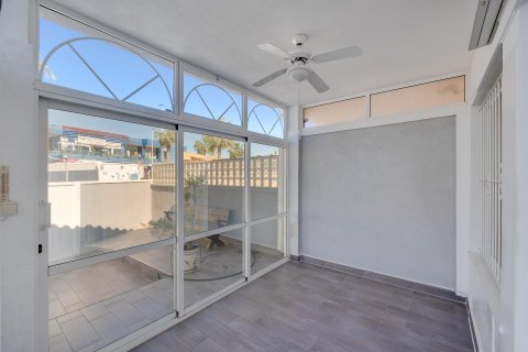 Villetta a schiera in vendita a Torrevieja, Alicante, Spagna 3 camere da letto, 70 mq. N° 155517 - foto 18