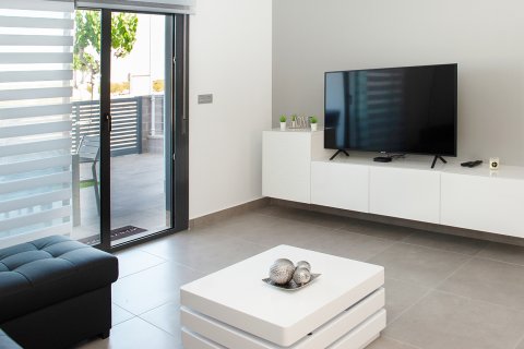 Продажа квартиры в Пилар де ла Орадада, Аликанте, Испания 2 спальни,  №155515 - фото 5