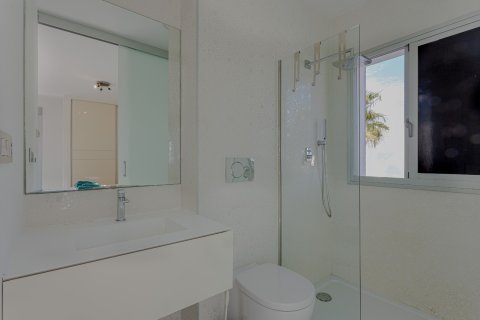 Villa till salu i Alicante, Spanien 3 sovrum, 108 kvm. Nr. 155513 - foto 22