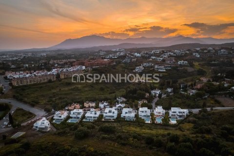 Villa for sale in Estepona, Malaga, Spain 5 bedrooms, 454 sq.m. No. 191855 - photo 17