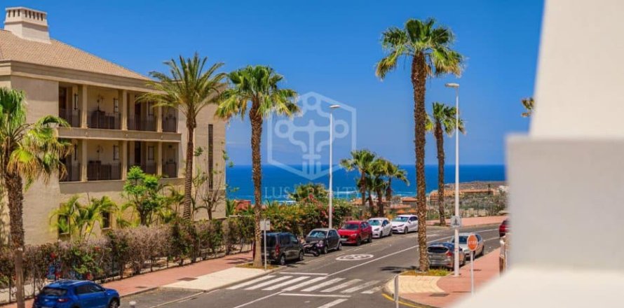 Townhouse à Adeje, Tenerife, Espagne 4 chambres, 238 m2 No. 194464