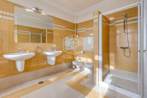 Villa à vendre à Adeje, Tenerife, Espagne, 4 chambres, 239 m2 No. 194463 - photo 7