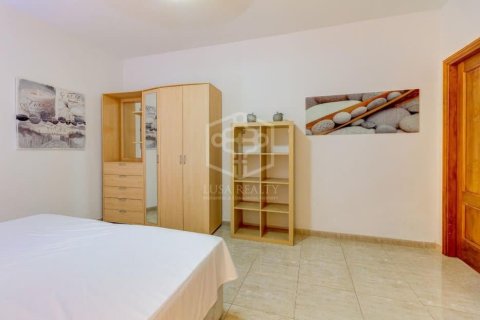 Villa à vendre à Adeje, Tenerife, Espagne, 4 chambres, 239 m2 No. 194463 - photo 29