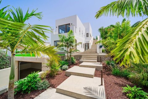 Villa à vendre à Adeje, Tenerife, Espagne, 5 chambres, 343 m2 No. 194462 - photo 3