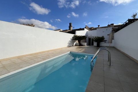 Villa à louer à Llubi, Mallorca, Espagne, 3 chambres, 178 m2 No. 146542 - photo 1