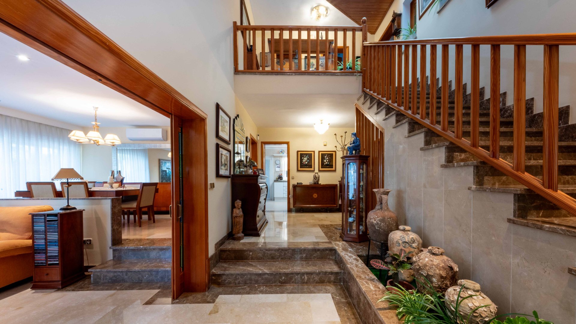 Villa en Cas Catala, Mallorca, España 5 dormitorios, 409 m2 No. 146540