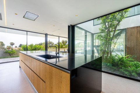 Huvila myytävänä Marbella, Malaga, Espanja, 5 makuuhuonetta, 683 m2 No. 161015 - kuva 5