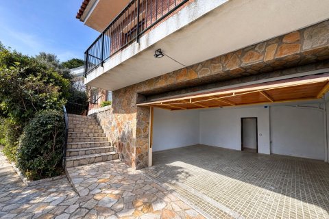 Dom w Blanes, Girona, Hiszpania 4 sypialnie, 235 mkw. nr 161017 – zdjęcie 19