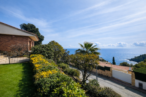 Dom w Blanes, Girona, Hiszpania 4 sypialnie, 235 mkw. nr 161017 – zdjęcie 8