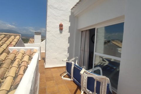 Penthouse à louer à Marbella, Malaga, Espagne, 1 chambre, 65 m2 No. 161013 - photo 2