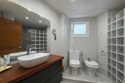 Apartament w Blanes, Girona, Hiszpania 3 sypialnie, 98 mkw. nr 161016 – zdjęcie 11