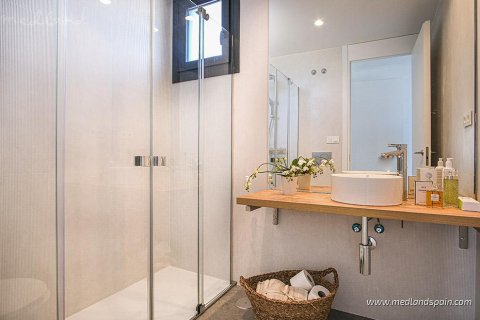 Villa for sale La Nucia, Alicante, Spain 3 bedrooms, 200 sq.m. No. 139695 - photo 7