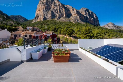 Villa for sale La Nucia, Alicante, Spain 3 bedrooms, 200 sq.m. No. 139695 - photo 3