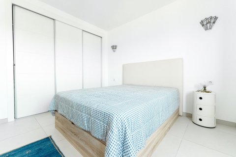 Apartment for sale in Torrevieja, Alicante, Spain 129 sq.m. No. 181664 - photo 13