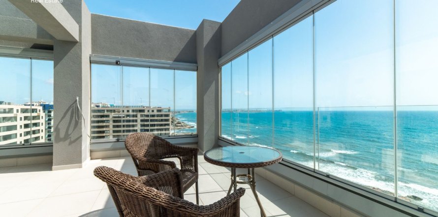 Apartment in Torrevieja, Alicante, Spain 129 sq.m. No. 181664