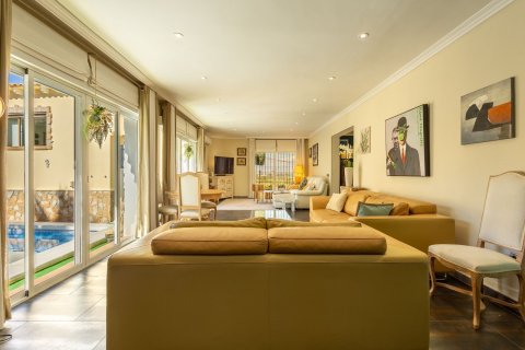 Villa pārdošanā Almoradi, Alicante, Spānijā 464 m2 Nr. 181667 - attēls 9