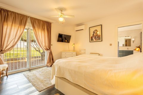 Villa pārdošanā Almoradi, Alicante, Spānijā 464 m2 Nr. 181667 - attēls 21