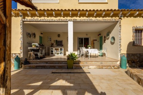 Villa à Almoradi, Alicante, Espagne 464 m2 No. 181667
