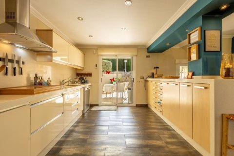 Villa pārdošanā Almoradi, Alicante, Spānijā 464 m2 Nr. 181667 - attēls 13
