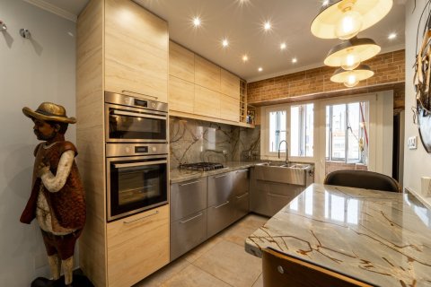 Apartment for sale in Torrevieja, Alicante, Spain 102 sq.m. No. 181665 - photo 9
