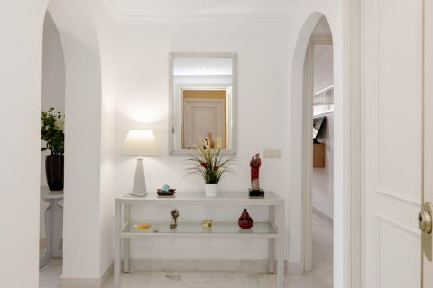 Lägenhet till salu i Marbella, Malaga, Spanien 3 sovrum, 136.48 kvm. Nr. 147680 - foto 6