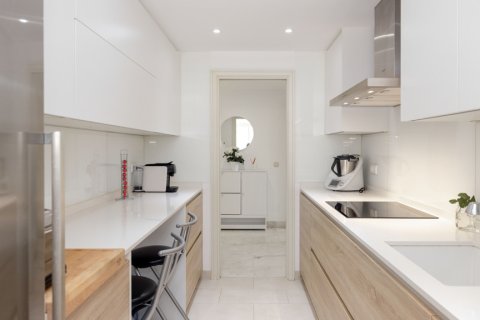 Lägenhet till salu i Marbella, Malaga, Spanien 3 sovrum, 136.48 kvm. Nr. 147680 - foto 15