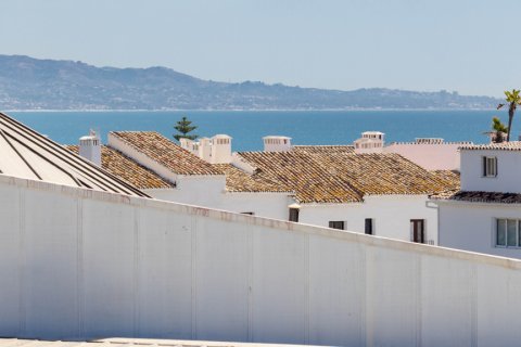 Lägenhet till salu i Marbella, Malaga, Spanien 3 sovrum, 136.48 kvm. Nr. 147680 - foto 1