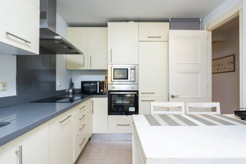 Lägenhet till salu i Rio Real, Malaga, Spanien 3 sovrum, 209.98 kvm. Nr. 147676 - foto 12