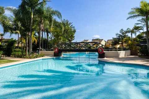 Lägenhet till salu i Rio Real, Malaga, Spanien 3 sovrum, 209.98 kvm. Nr. 147676 - foto 22