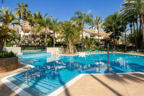 Lägenhet till salu i Rio Real, Malaga, Spanien 3 sovrum, 209.98 kvm. Nr. 147676 - foto 24