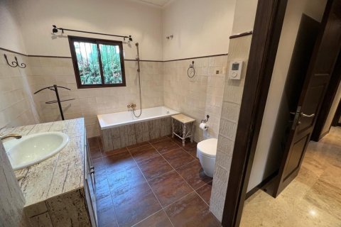 Villa till salu Dona Pepa, Alicante, Spanien 7 sovrum, 434 kvm. Nr. 116760 - foto 19