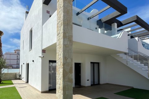 INNOVA SUN à Orihuela, Alicante, Espagne No. 167635