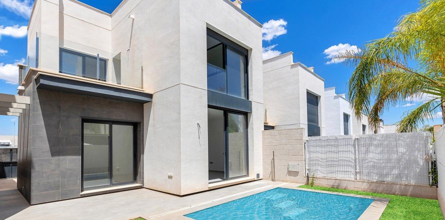 Villa in La Florida, Alicante, Spain 3 bedrooms, 140 sq.m. No. 167639