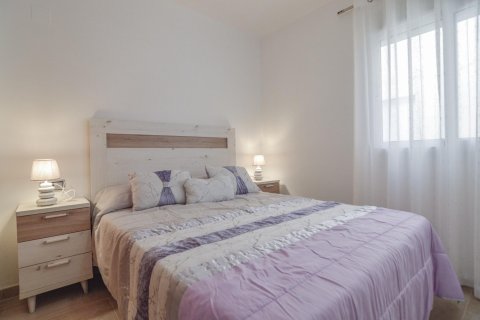 Wohnung zum Verkauf in Torrevieja, Alicante, Spanien 2 Schlafzimmer, 75 m2 Nr. 160669 - Foto 26