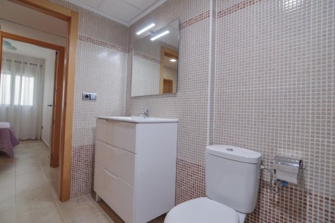 Wohnung zum Verkauf in Torrevieja, Alicante, Spanien 2 Schlafzimmer, 75 m2 Nr. 160669 - Foto 29