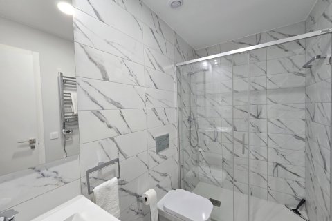 Продажа квартиры в Аликанте, Испания 2 спальни, 68м2 №142809 - фото 14